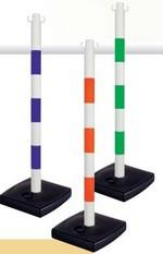 Poteau PVC - Socle PE chantier 4 kg à lester - Hauteur 90 cm avec crochets pour chaîne_0