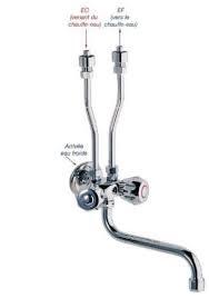 MÉLANGEUR ÉCOULEMENT LIBRE POUR CHAUFFE-EAU 15L SUR ÉVIER - ARISTON - 885521