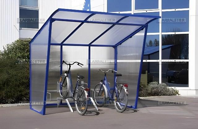 Abri cycle incliné thermolaquée - Structure aluminium - Toiture polycarbonate alvéolaire - Longueur 2540 mm - Fabrication française_0