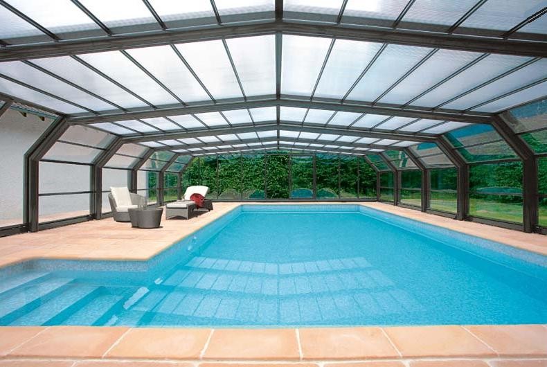 Abri piscine haut indépendant - véranda modulable - Abrisud - espace à vivre esthétique et confortable_0