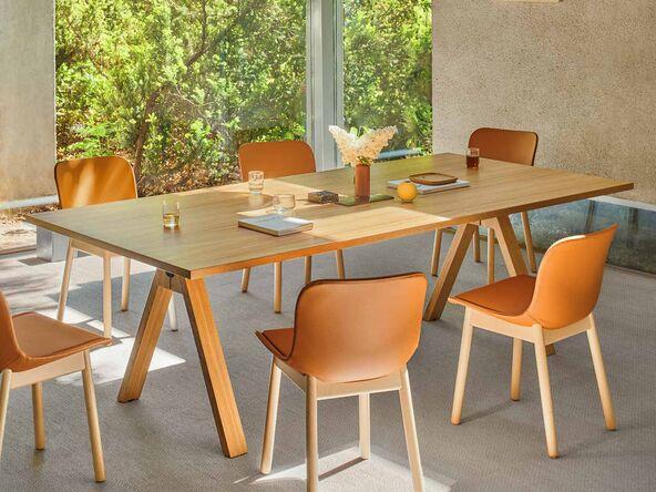Table de réunion Viga - hêtre massif et placage bois - dimensions 220x110 cm ou 240x110 cm_0
