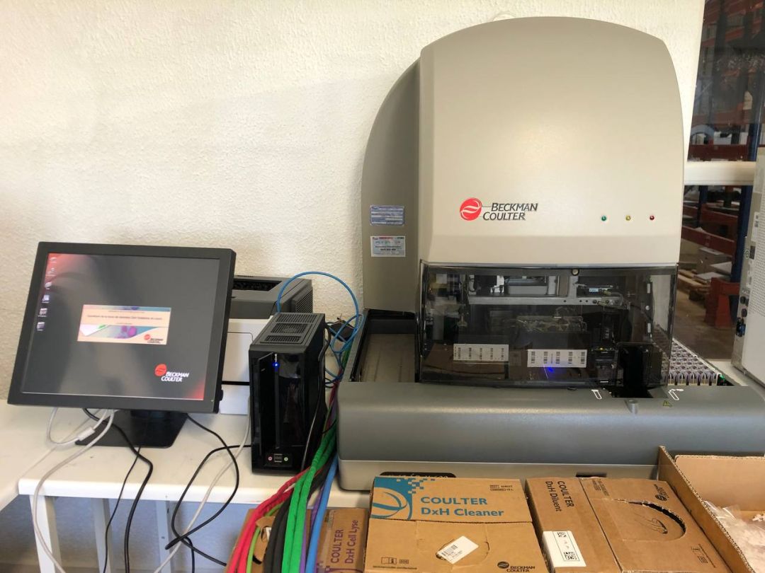 Analyseur d'hématologie - unicel dxh 600_0