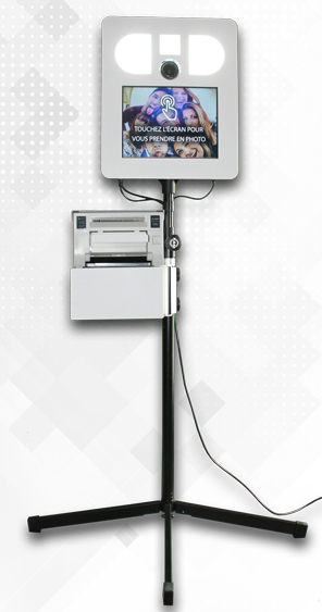 Borne à selfie Party - légère, compacte, transportable et personnalisable, connectée au WiFi_0