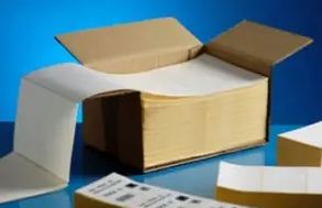 Étiquettes adhésives en paravents - impression en grandes quantités - formats standards ou personnalisés_0