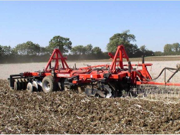 Déchaumeur à disque Tinemaster 40-66x6-23 - Quivogne - 7 dents, 12 paliers, repliable vertical_0