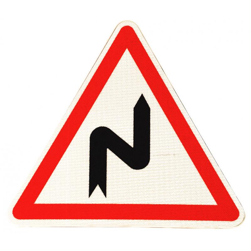 Panneau de danger A1C - Succession de virages dont le 1er est à droite - innovant et ultra-résistant_0