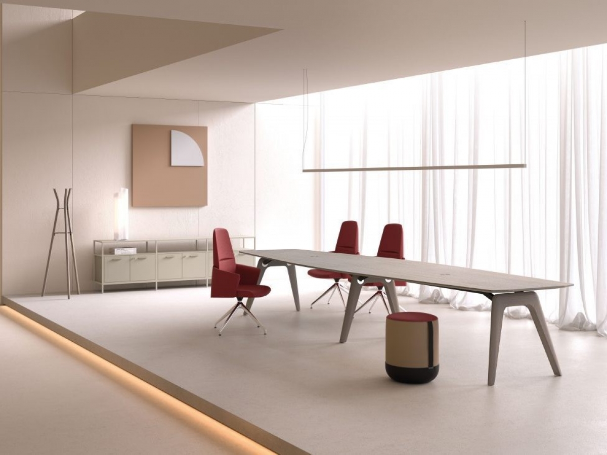 Table de réunion directionnelle RAIL - Lignes pures, design italien et finitions personnalisables_0