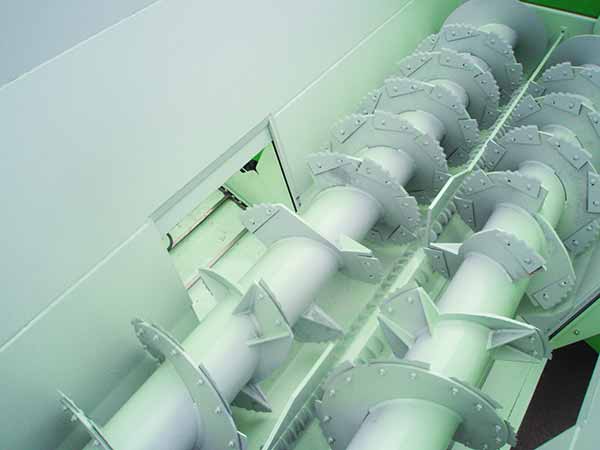 Mélangeur hacheur Horigaz - balles de foin/paille, branchages, déchets verts et bio-déchets - 2 vis pas inversés - 10 à 30m3_1