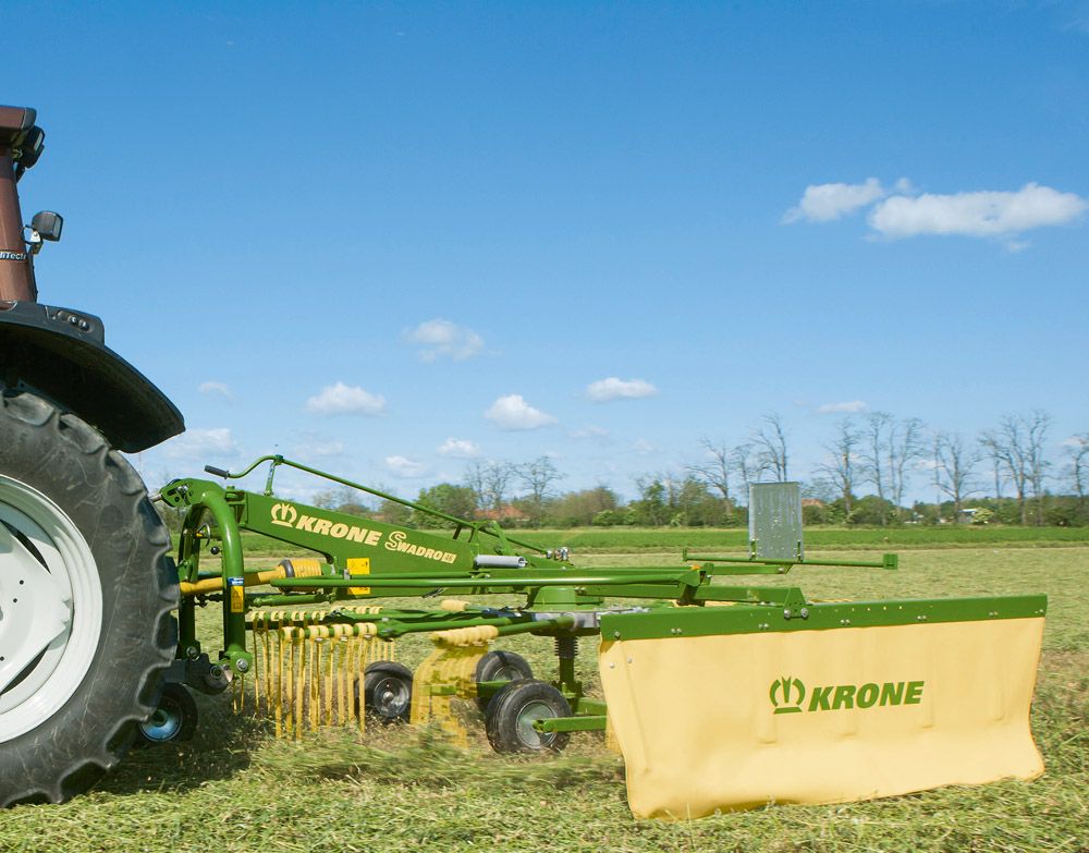 Swadro 35 - Andaineur mono-rotor Krone avec essieu tandem et réglage continu_0