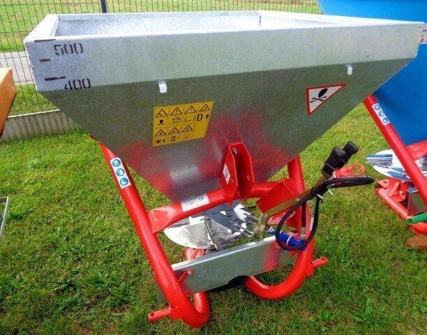 Distributeur d'engrais NC 6/15m - 500L AB - Entraînement PDF - Cuve galvanisée - Occasion_0
