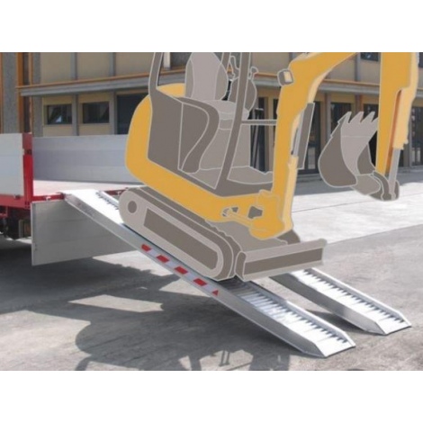 MR080/20 - Rampes de chargement en aluminium jusqu'à 26 T - 24 kg - 125 cm_0