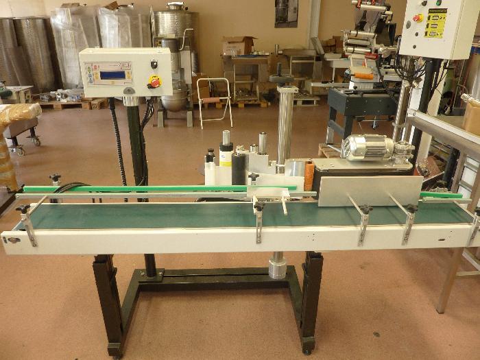 Étiqueteuse MF5 - Banderolage avec laize 175 et transporteur à vitesse variable_0