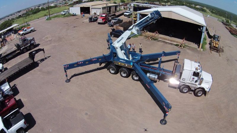Série 240000AX E ASC PLUS - E9JIBC3 - Grue auxiliaire Cormach - Pression 320 bar - Longueur du bras hydraulique 41000 mm_0