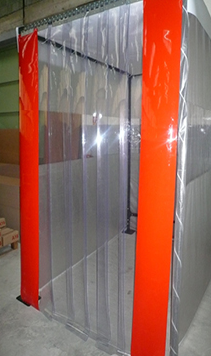 Porte à lanières transparente - lanières articulées pour entrepôts et ateliers - normes non feu, anti-UV, congélation_1