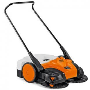 Balayeuse accompagnée Stihl KGA 770 - à batterie pour surfaces jusqu’à 2000m²_0