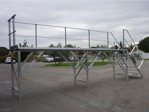 Passerelles spécifiques sur-mesure - Échelles Plus - Sorties frontale et latérale_1