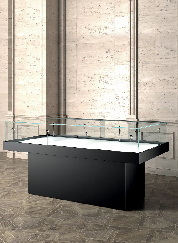 Vitrine table muséographique exposition mu/180tva_0