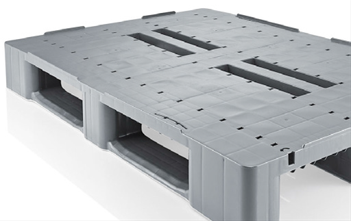 Palette plastique PE régénéré - Modèle CS1 avec plancher presque plein et 3 semelles 1200 mm_0