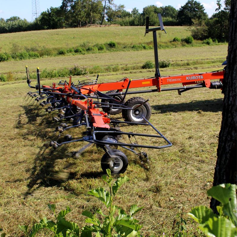 Faneuses semi-portées TE8511C-TE10514C - Kubota Europe - 8 à 10 rotors - Largeur de travail 11 à 13,50 m_0