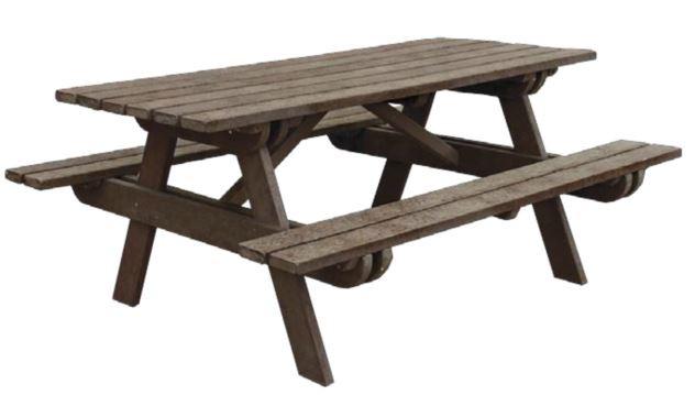 Table de pique-nique extérieure Zora en plastique recyclé - design traditionnel - 180 cm_0