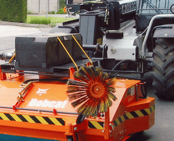 Balayeuse industrielle bobcat_0