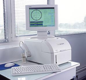 Automate analyseur d'ADN - GeneDisc-Cycler_0