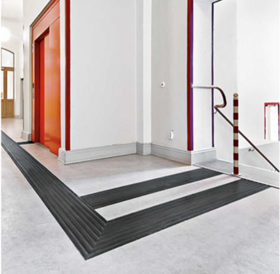 Bande podotactile auto-adhésive - Réf. 1440020 - Warning Strip 2 Charcoal WG - Tarkett - Lames 600 x 150 mm_0