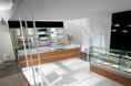 Comptoir strip yacht - gamme STRIP avec vitrines d'exposition et bars neutres ou réfrigérés - design minimaliste_0