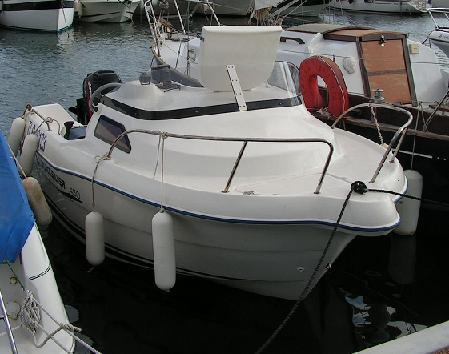 Bateau Quicksilver 450 Cabine