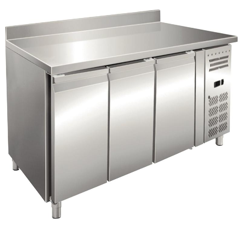 KLIMAITALIA table réfrigérée inox 3 portes ventilées. Thermomètre numérique. Temp. -2°C/+8°C. Dim. (LxA.LxA.) 179,5x60x96 cm. Modèle SNACK320_0