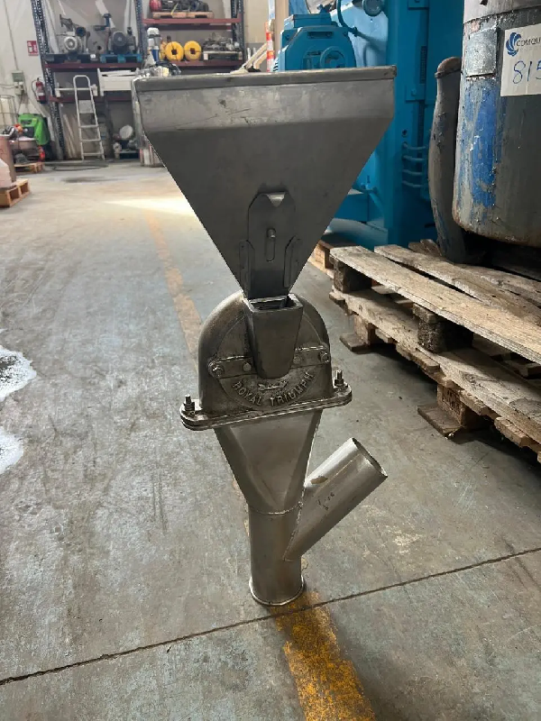 Moulin à couronne en acier inoxydable royal triumph d'occasion - référence                        :                         c8032_0