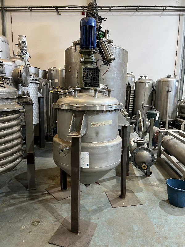 Réacteur aguilar y salas inox 316 325 litres avec enveloppe et agitateur - référence                        :                         c4039_0