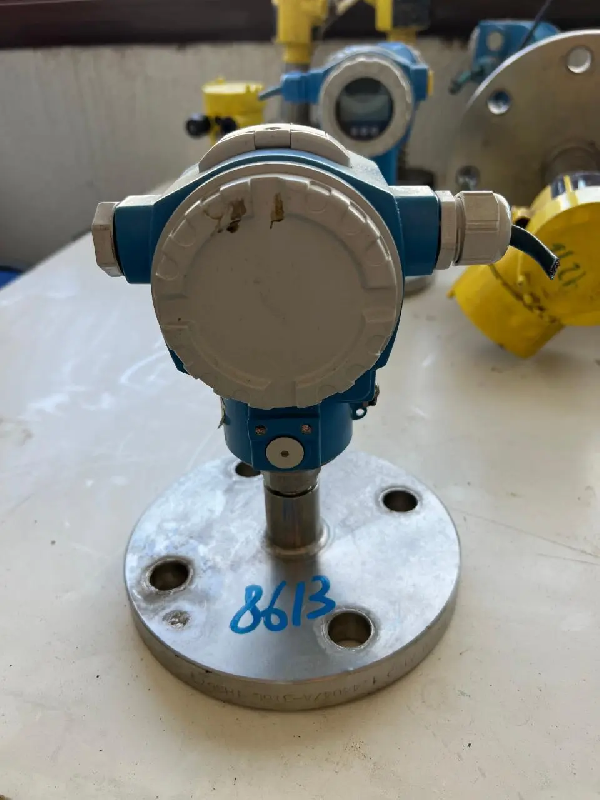 Transmetteur de pression endress hauser cerabar s atex dn50 d'occasion - référence                        :                         c8613_0