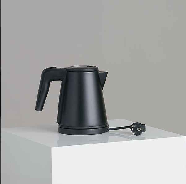 Bouilloire d'intérieur Be Dutch Mini 0,6L - Noir - Acier inoxydable, économie d'énergie, rotation 360°_0