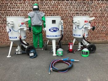 Sableuse industrielle à surpression 17 - 50 - 100 - 150 - 200 - 280 litres - 12 Bars - Fabrication Européenne_0