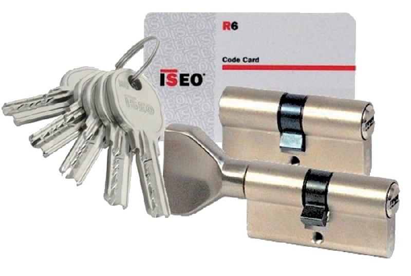 CYLINDRE À DOUBLE ENTRÉE IS R6 30X30 NICKELÉ S'ENTROUVRANT - ISEO - 880930309,9
