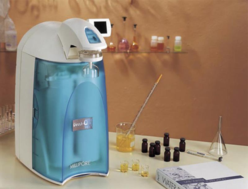 RESERVOIR MILLIPORE POUR PURIFICATEUR DE LABORATOIRE