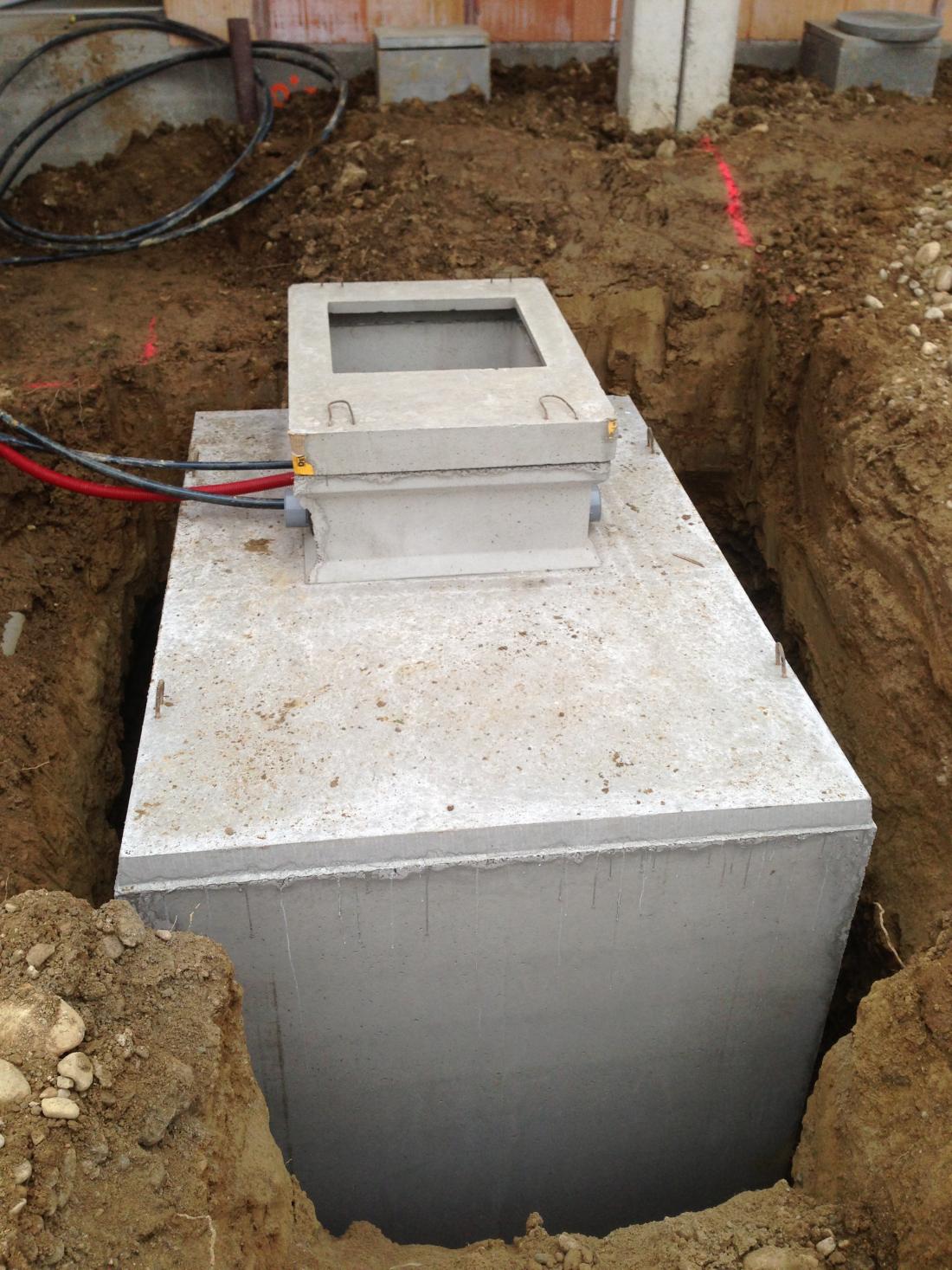 Cuve béton 4m³ Dramix - rectangulaire à enterrer - 160x225x140 cm - 2500 kg_0