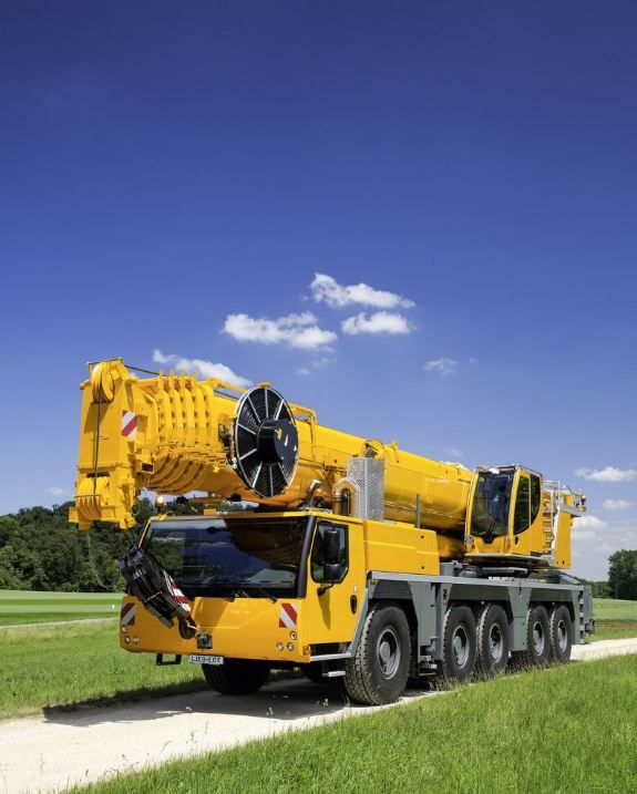 Ltm 1160-5.2 grues automotrices - liebherr - capacité de charge max 180 t_0