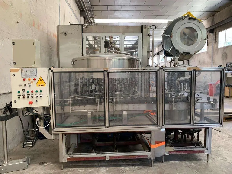 Remplisseur enbomag 15 000 bph d'occasion_0