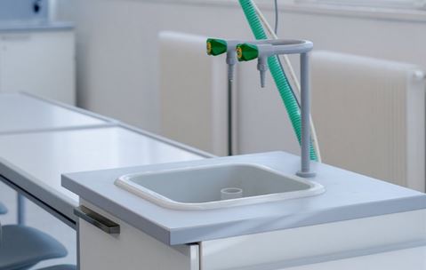 Station à eau mobile  pour professeur et élève_0