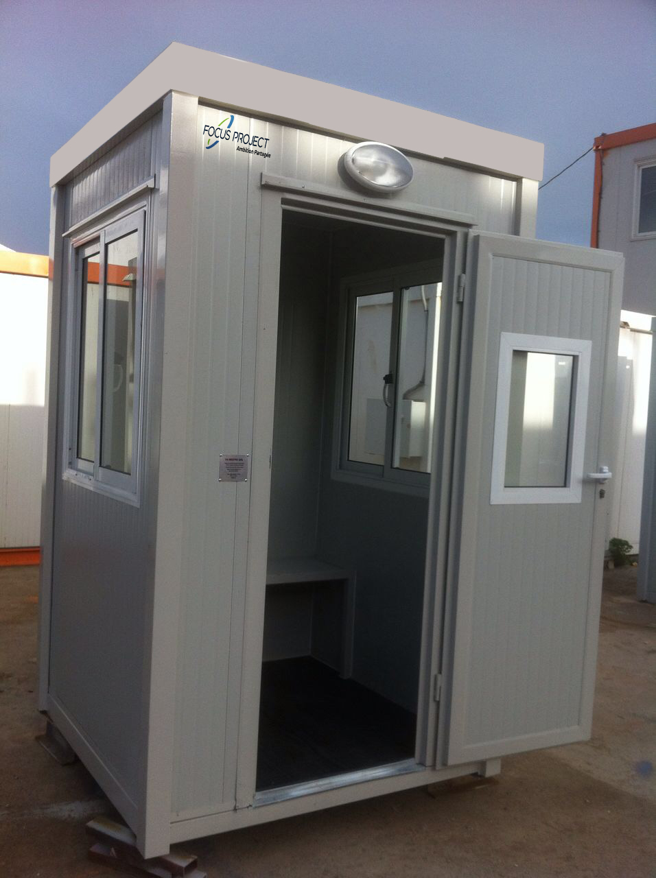 Guérite modulaire monobloc - dimensions variables de 1m à 3m de long et 1m à 3m de large_0