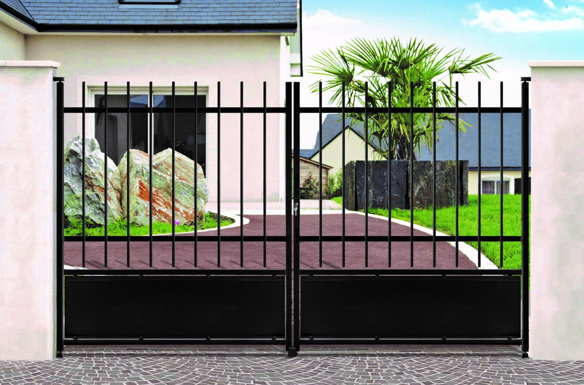 Portail coulissant éco à soubassement tôle avec montants et accessoires inclus_0