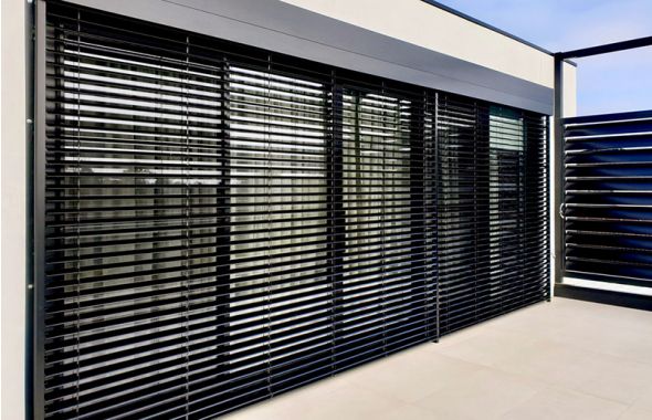 Brise soleil orientable autoportant 100% sur mesure - Lames en Z de 90 mm - Fabrication française et motorisé_0
