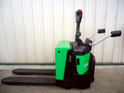 Cesab P320-324 - Transpalette électrique haute performance 2000 à 2400 kg - compact et maniable_0