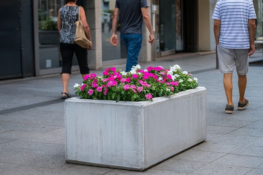 Jardinières carrées ou rectangulaires en béton - article 209 - fibres projetées pour humidité et résistance_1
