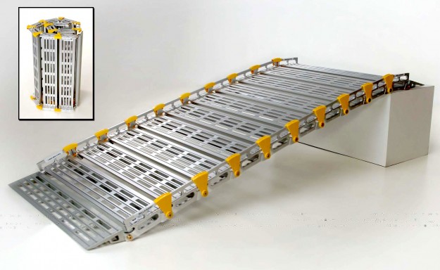 Rampe d'accès en aluminium modulaire et enroulable - sud accessibilité roll-a-ramp_0