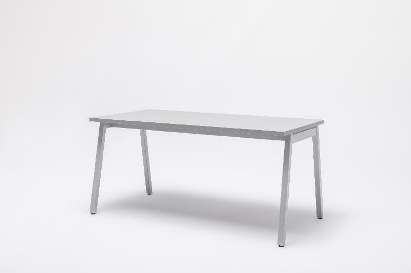 Bureau individuel Ogi M - MDD - Blanc, 160 x 80 cm, Non_1