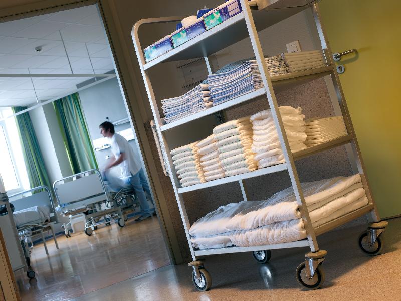 Chariot de visite médicale - rangement optimisé - aluminium anodisé - grand plan de travail_0