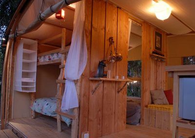 Tente lodge Exostoile - Jérôme Lallement – SAS - Bois et toile - Hauteur sous toiture 2m50 - Modèles 16m²/32m²_0